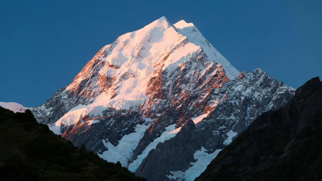 Three climbers missing on New Zealand peak believed dead: police