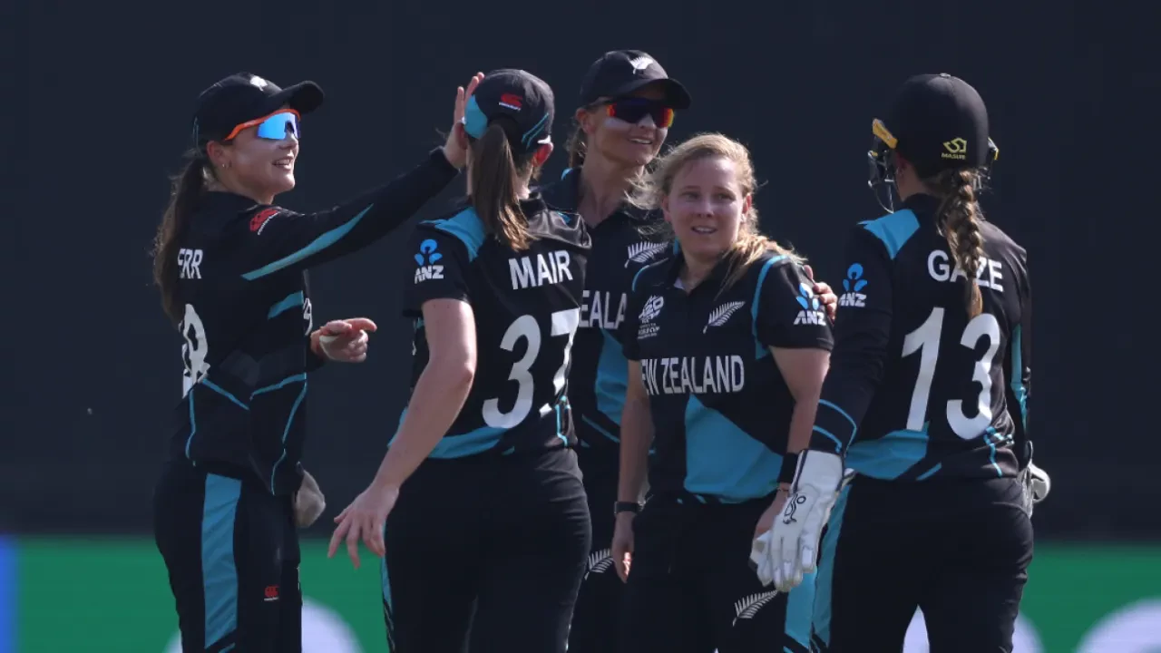 Semi-final spot at stake as New Zealand face Pakistan