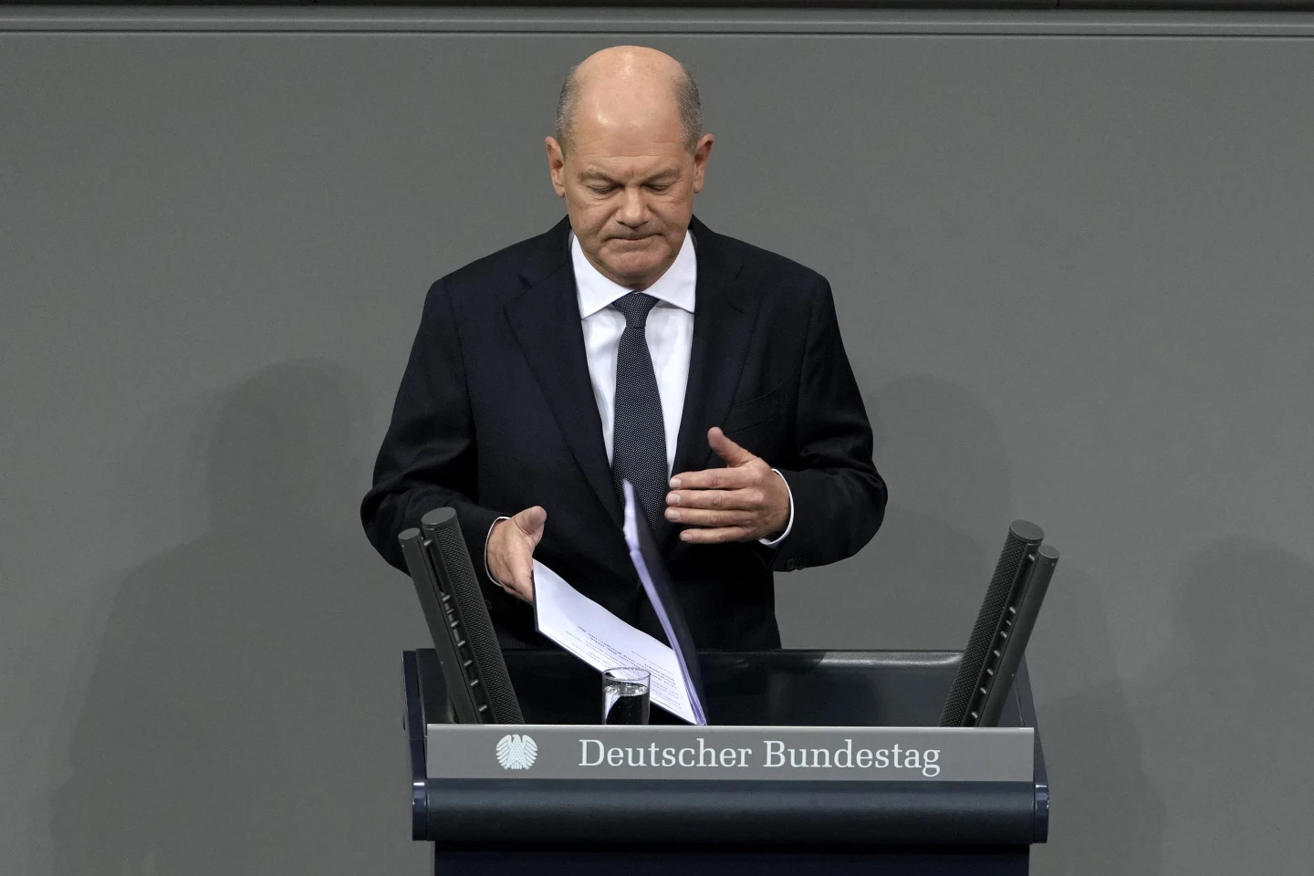 Germany’s Scholz loses a confidence vote