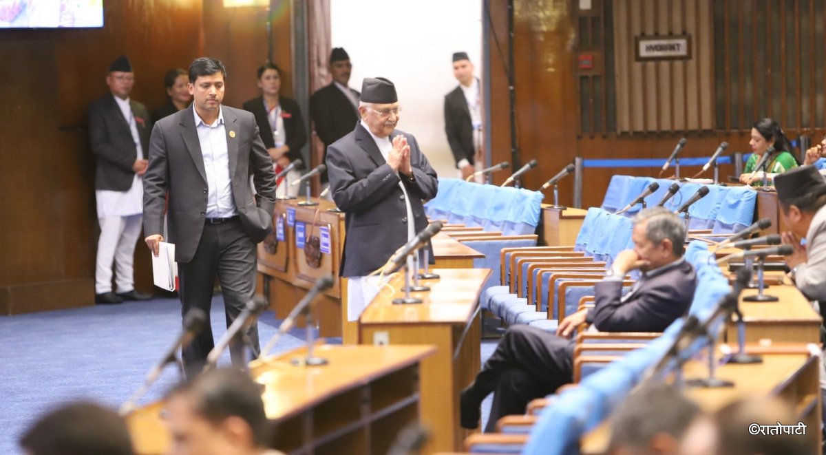 Sleeping Communication Minister Greeted by PM Oli (Photos)