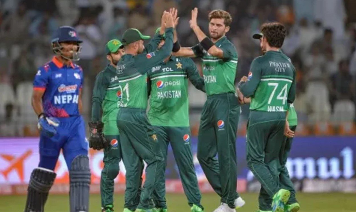 Pakistan handily beats Nepal in Asia Cup