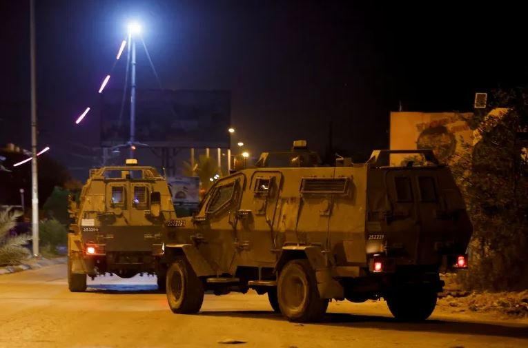 Israeli forces kill 2 Palestinians in raid on occupied West Bank