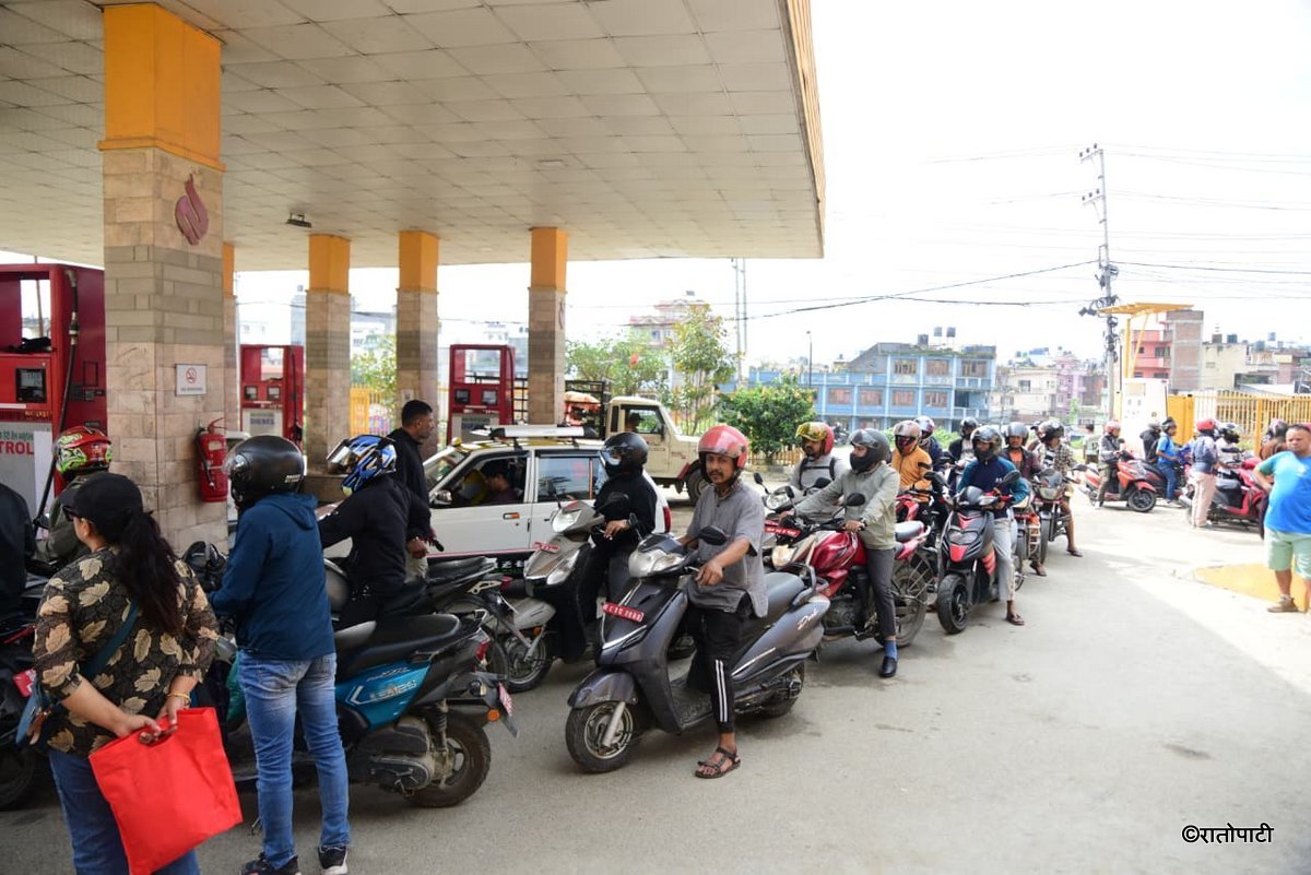 Long Lines at Petrol Pumps as Curfew Lifts