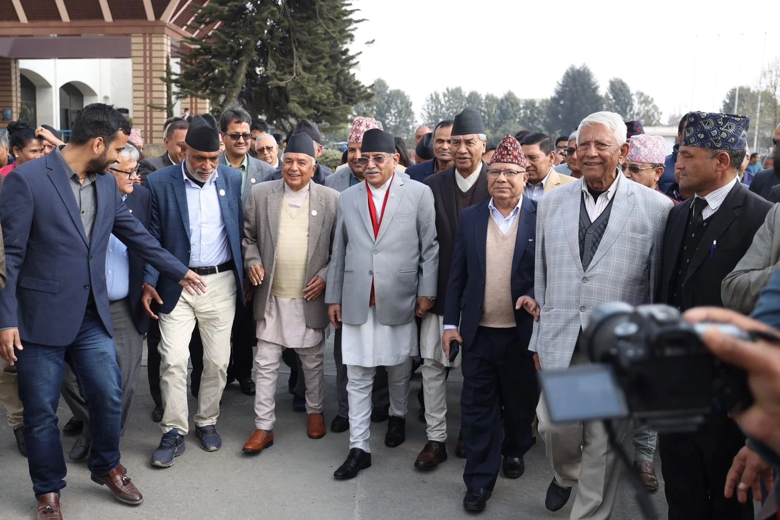 PM Dahal preparing to seek a vote of confidence ahead of presidential election