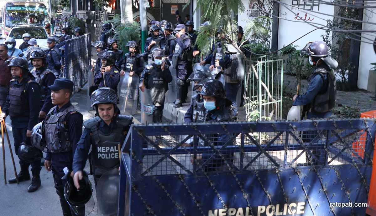 Security heightened at Baluwatar as RSP protests (photos)