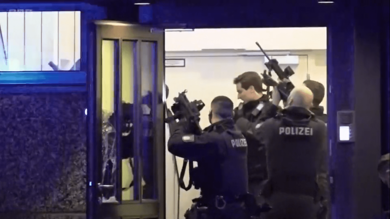 Deadly shooting at Hamburg Jehovah's Witness hall