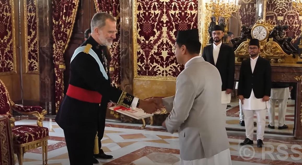 Ambassador Nepal presents credentials to Spanish King