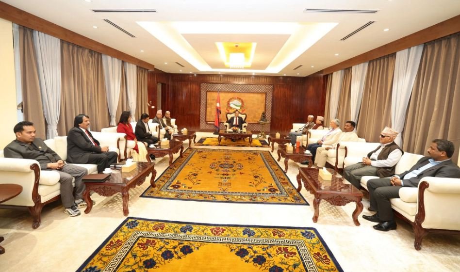Ruling coalition meets to finalize ministry division and common program approval