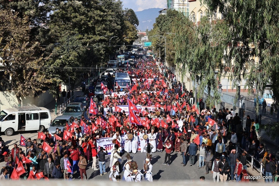 Kathmandu scrap collectors protest against KMC's demolition (photos)