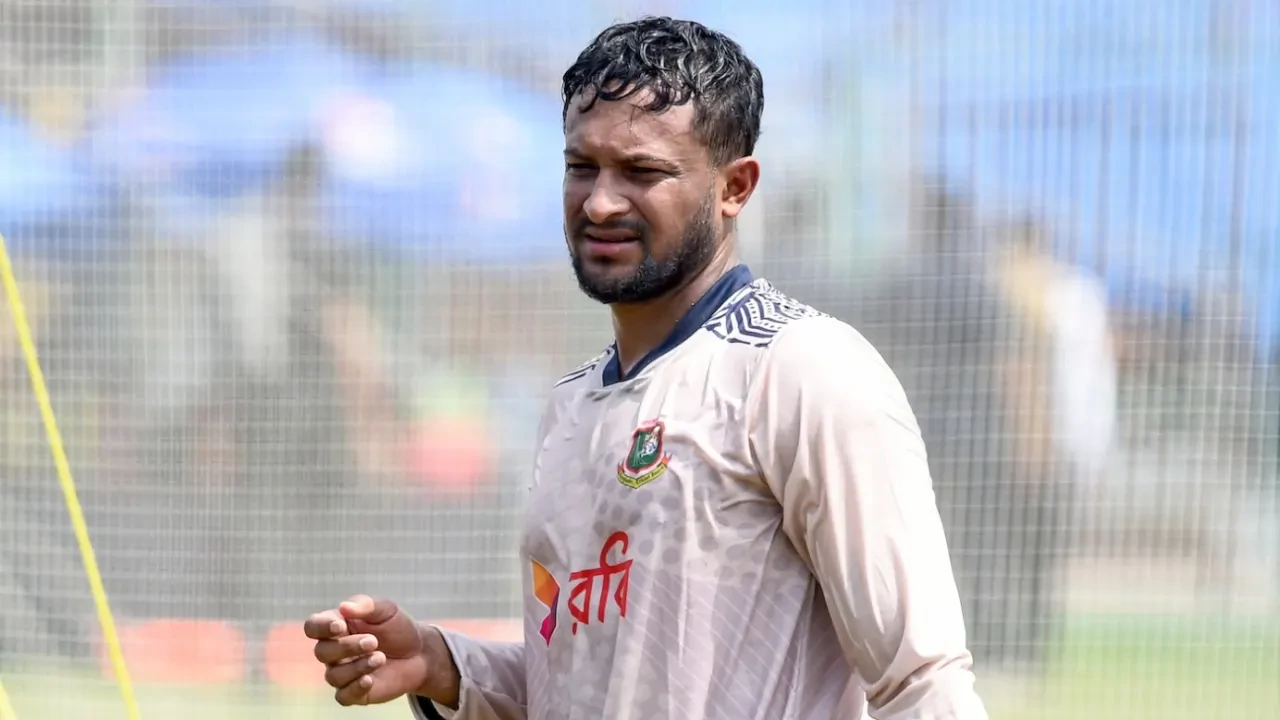 Shakib apologises for silence during student movement