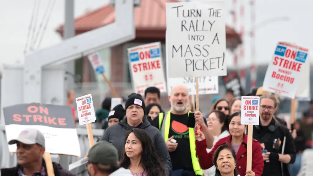 Boeing seeks up to $35bn as costly strike drags on