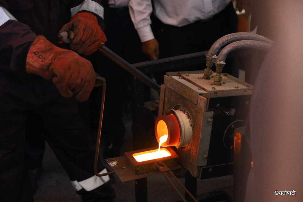 Gold smelting ends, weight being made public