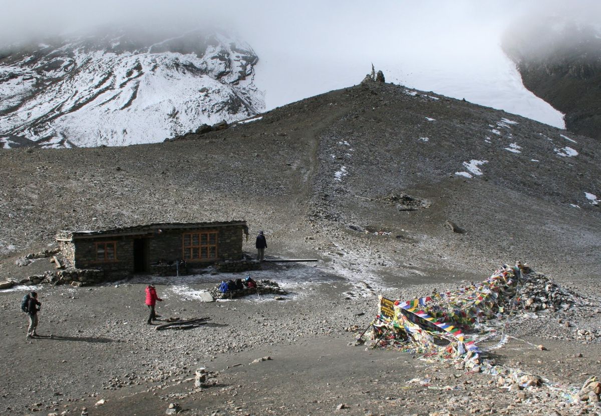 One dead while crossing Thorangla Pass in Manang