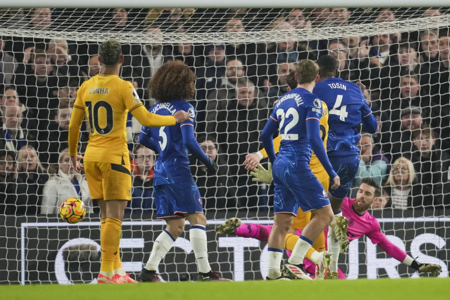 Premier League: Chelsea ends 5-game winless run with 3-1 victory over Wolves