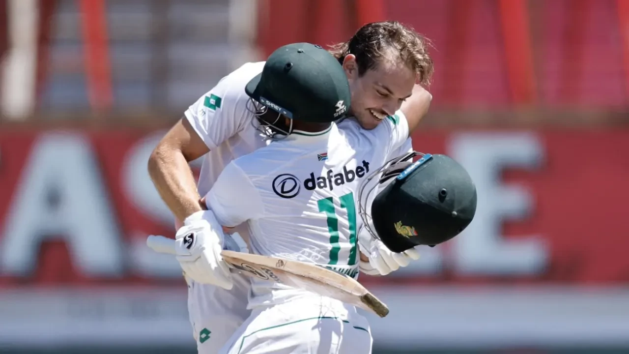 South Africa quicks leave Sri Lanka on the brink after Stubbs, Bavuma centuries