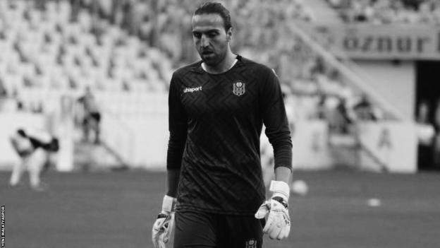 Turkish goalkeeper dies in earthquake