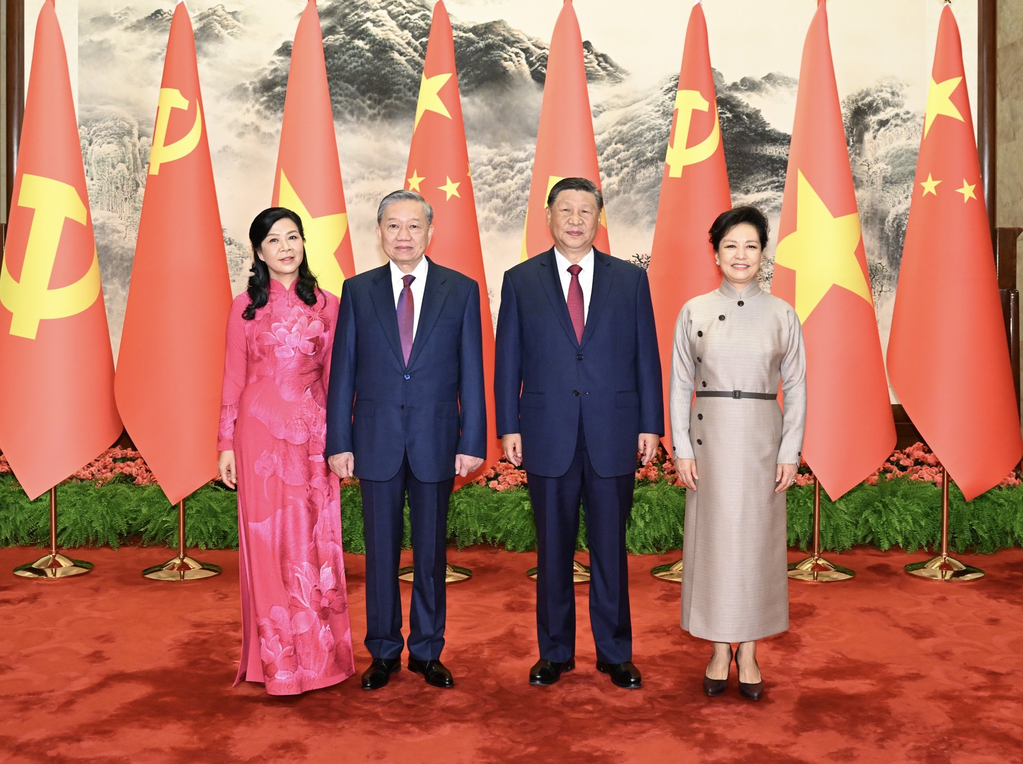 Xi, Vietnamese top leader Lam reaffirm ‘priority’ of bilateral relations